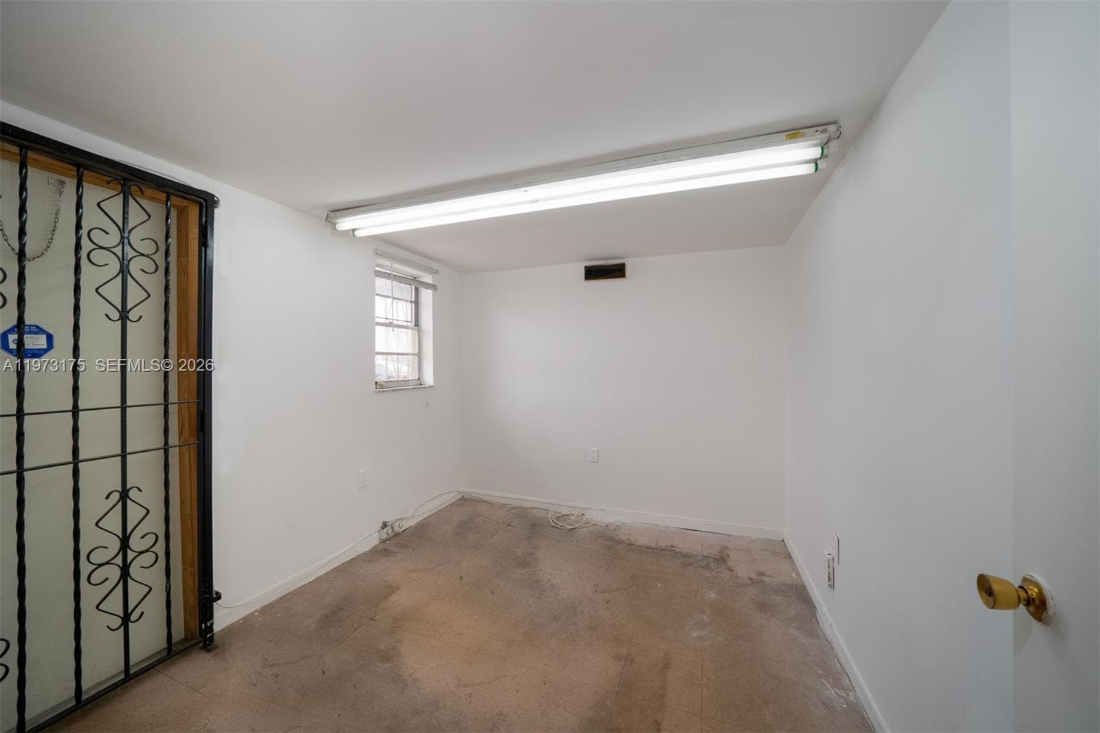 1852 NW 20th St # 1852, Miami FL 33142 — 5