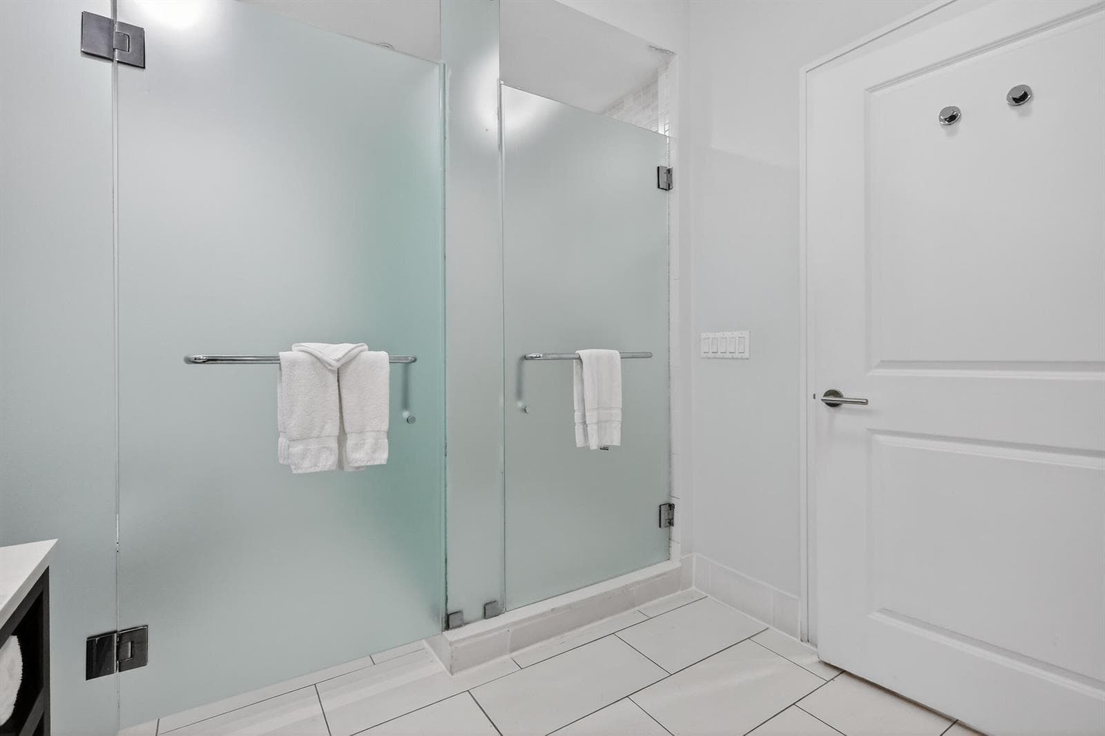 5300 NW 87th Avenue # 1215, Doral FL 33178 — 17