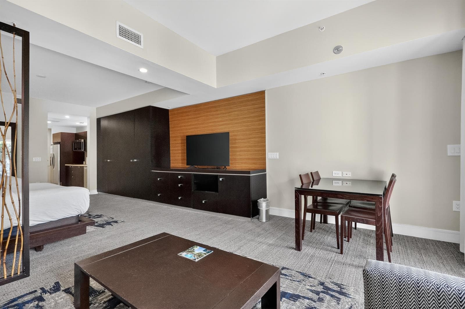5300 NW 87th Avenue # 1215, Doral FL 33178 — 10