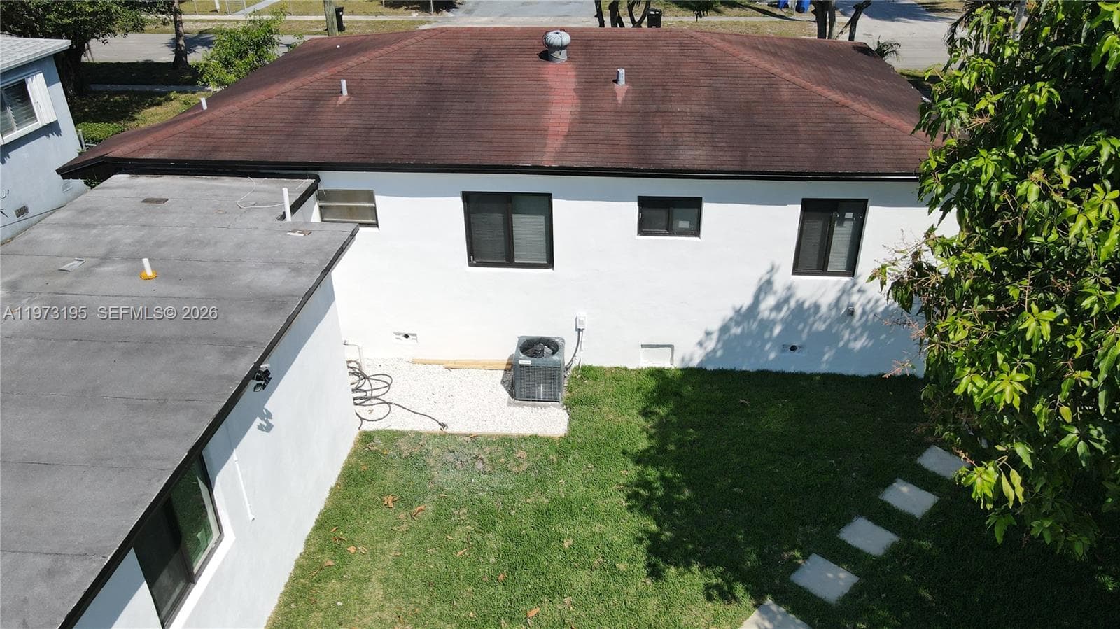 150 NE 169th Ter, North Miami Beach FL 33162 — 56
