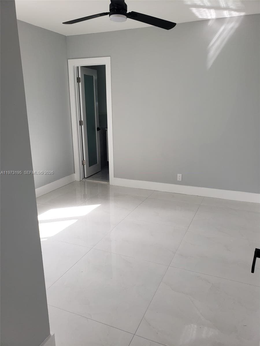 150 NE 169th Ter, North Miami Beach FL 33162 — 30