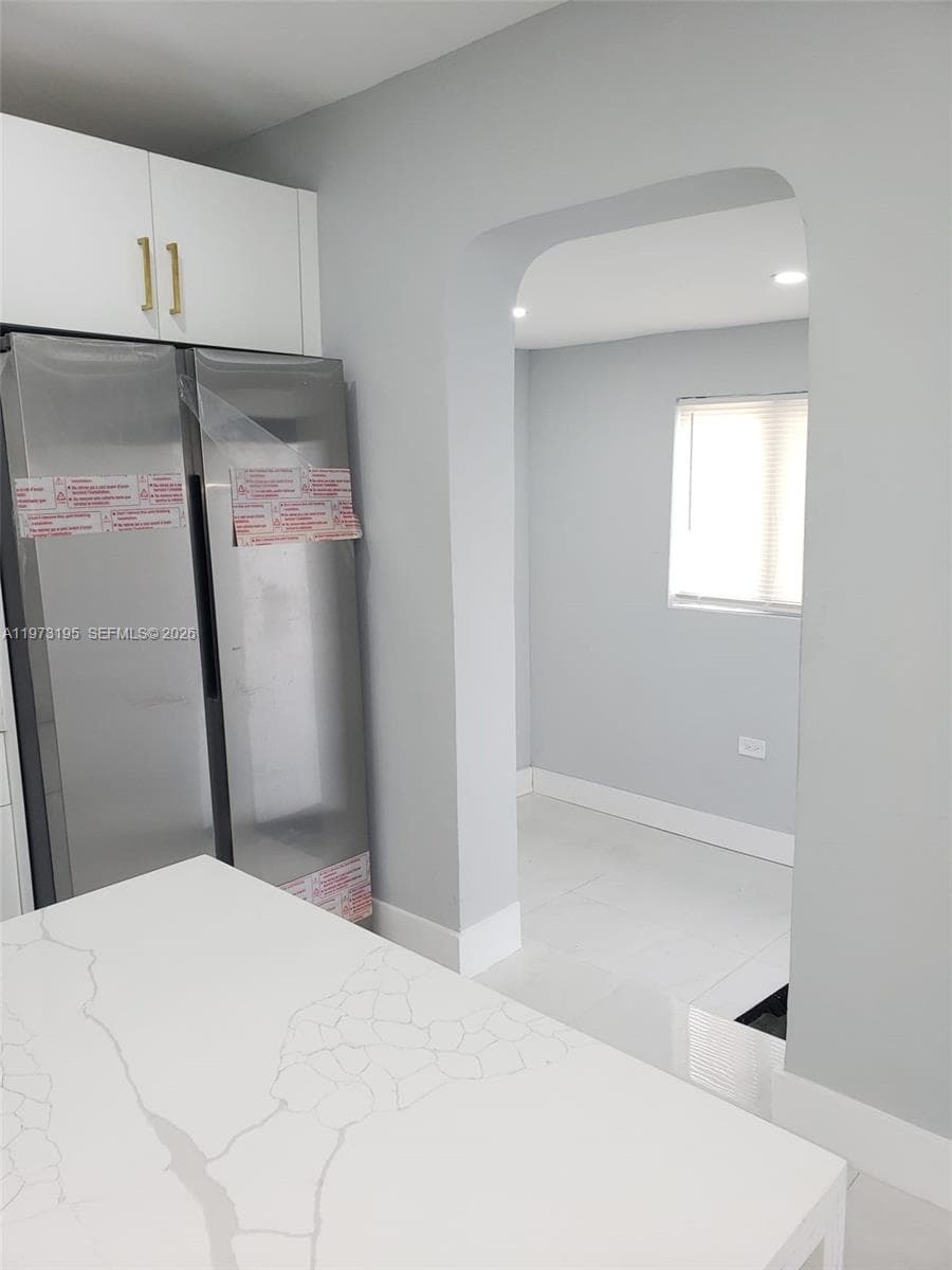 150 NE 169th Ter, North Miami Beach FL 33162 — 10