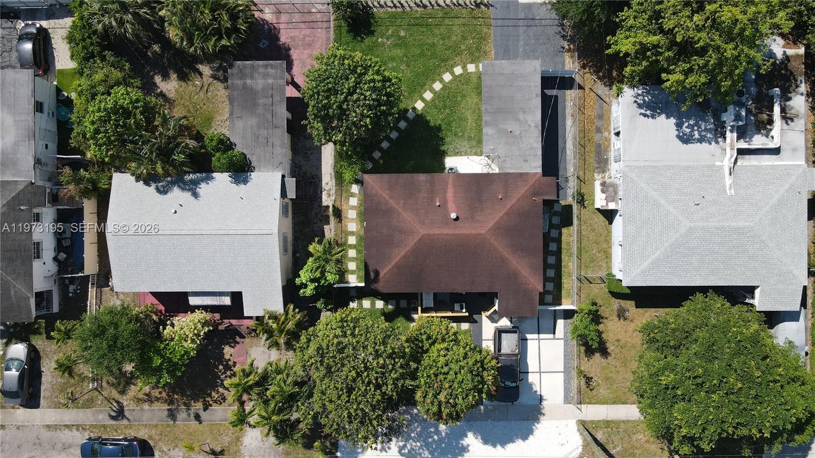 150 NE 169th Ter, North Miami Beach FL 33162 — 50