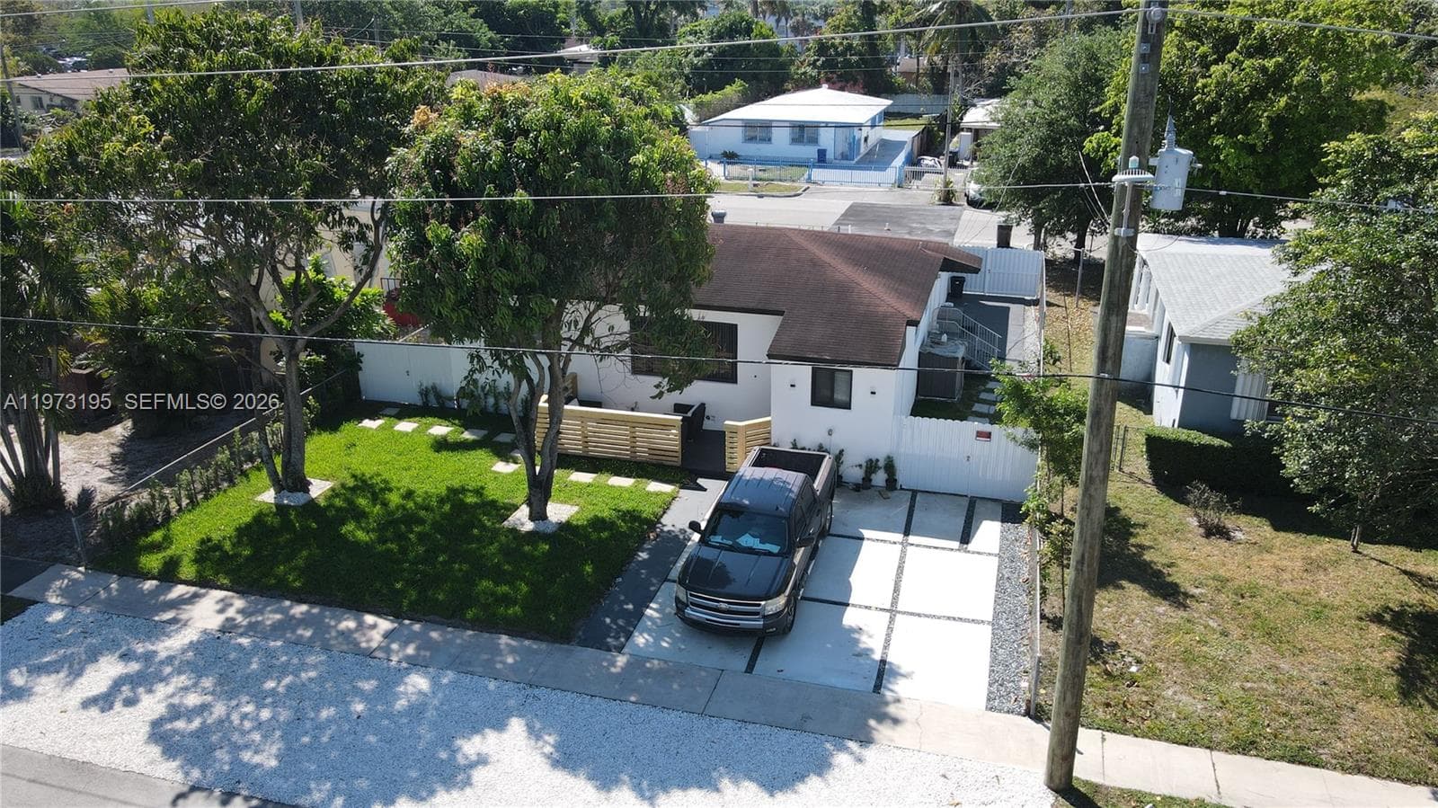 150 NE 169th Ter, North Miami Beach FL 33162 — 8