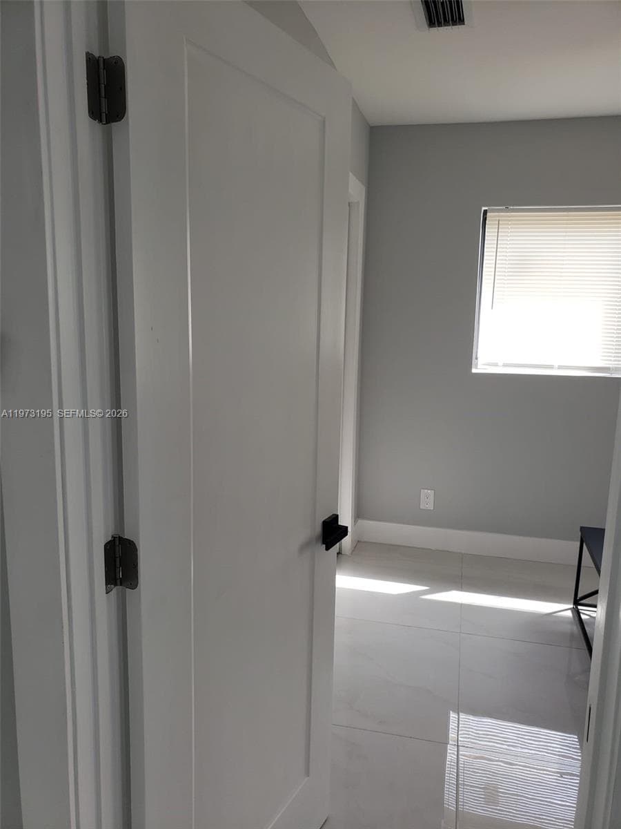 150 NE 169th Ter, North Miami Beach FL 33162 — 21