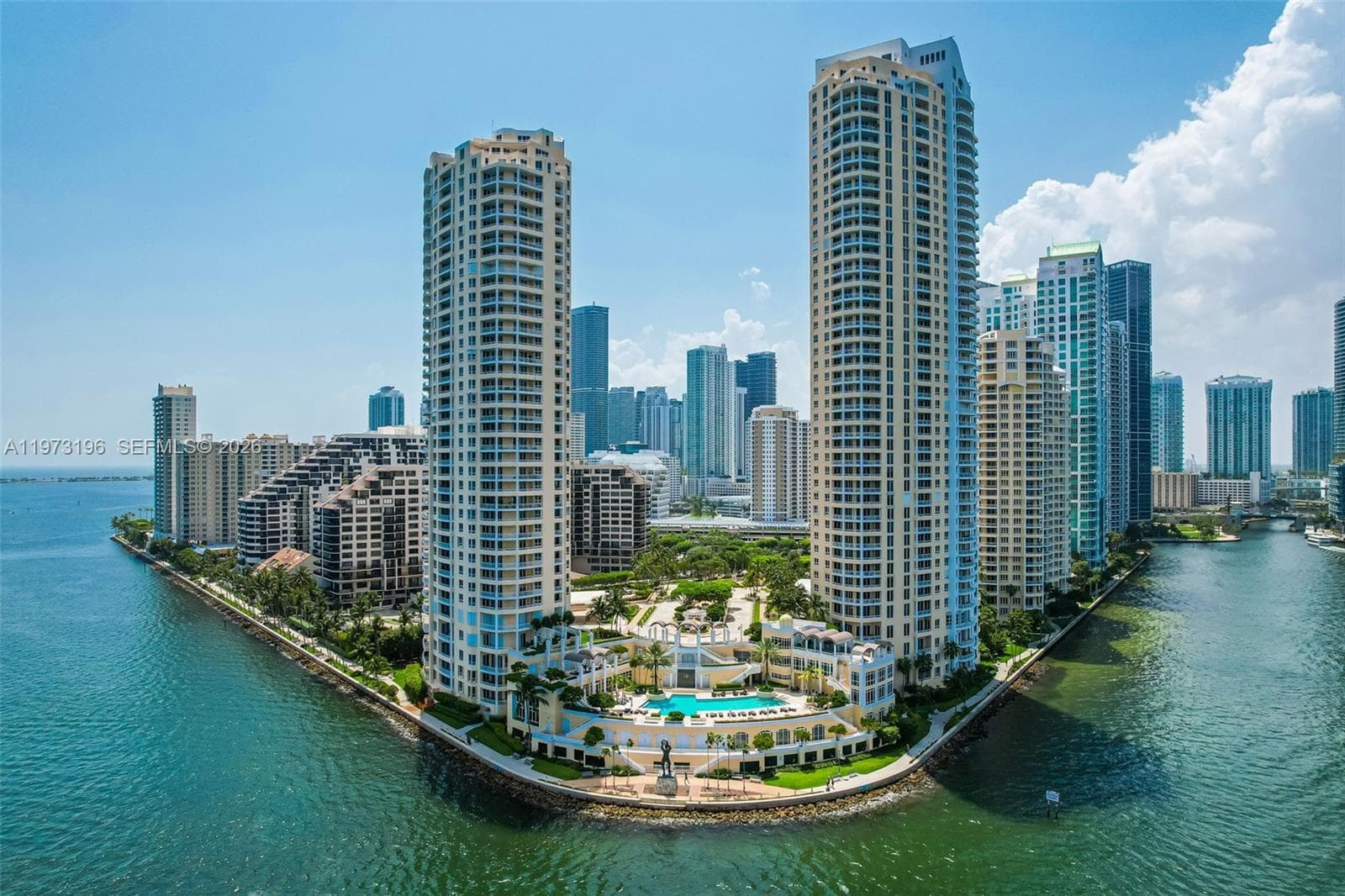 848 Brickell Key Dr, Miami FL 33131 — 47