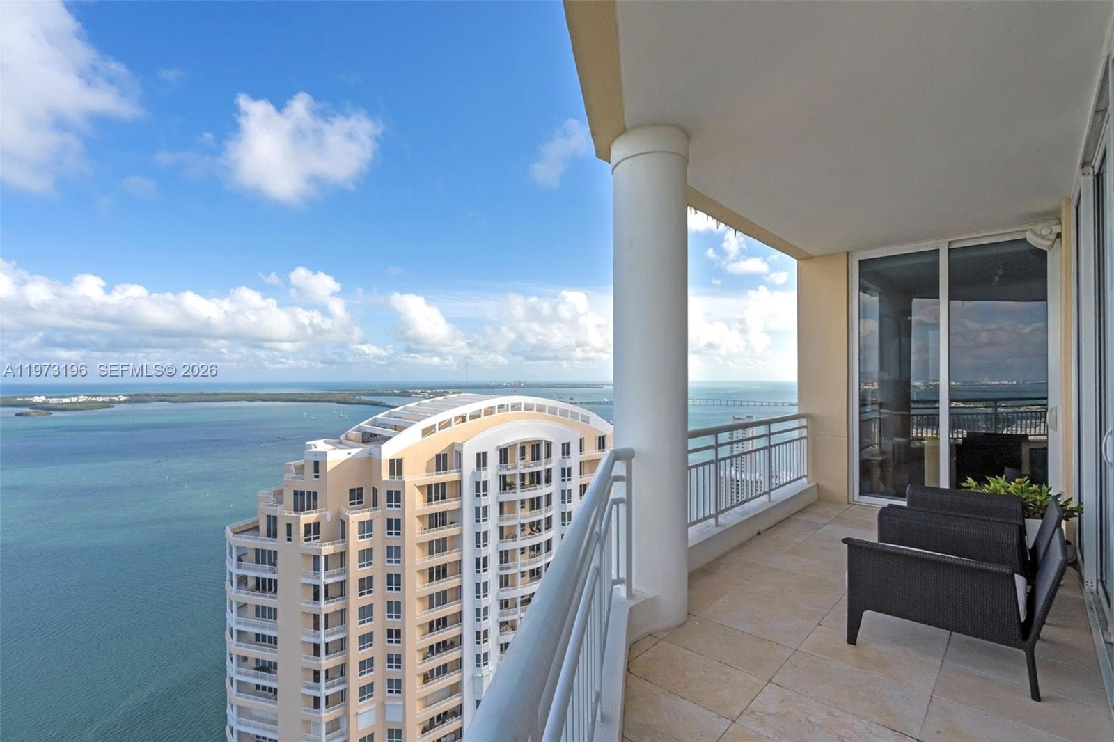 848 Brickell Key Dr, Miami FL 33131 — 31
