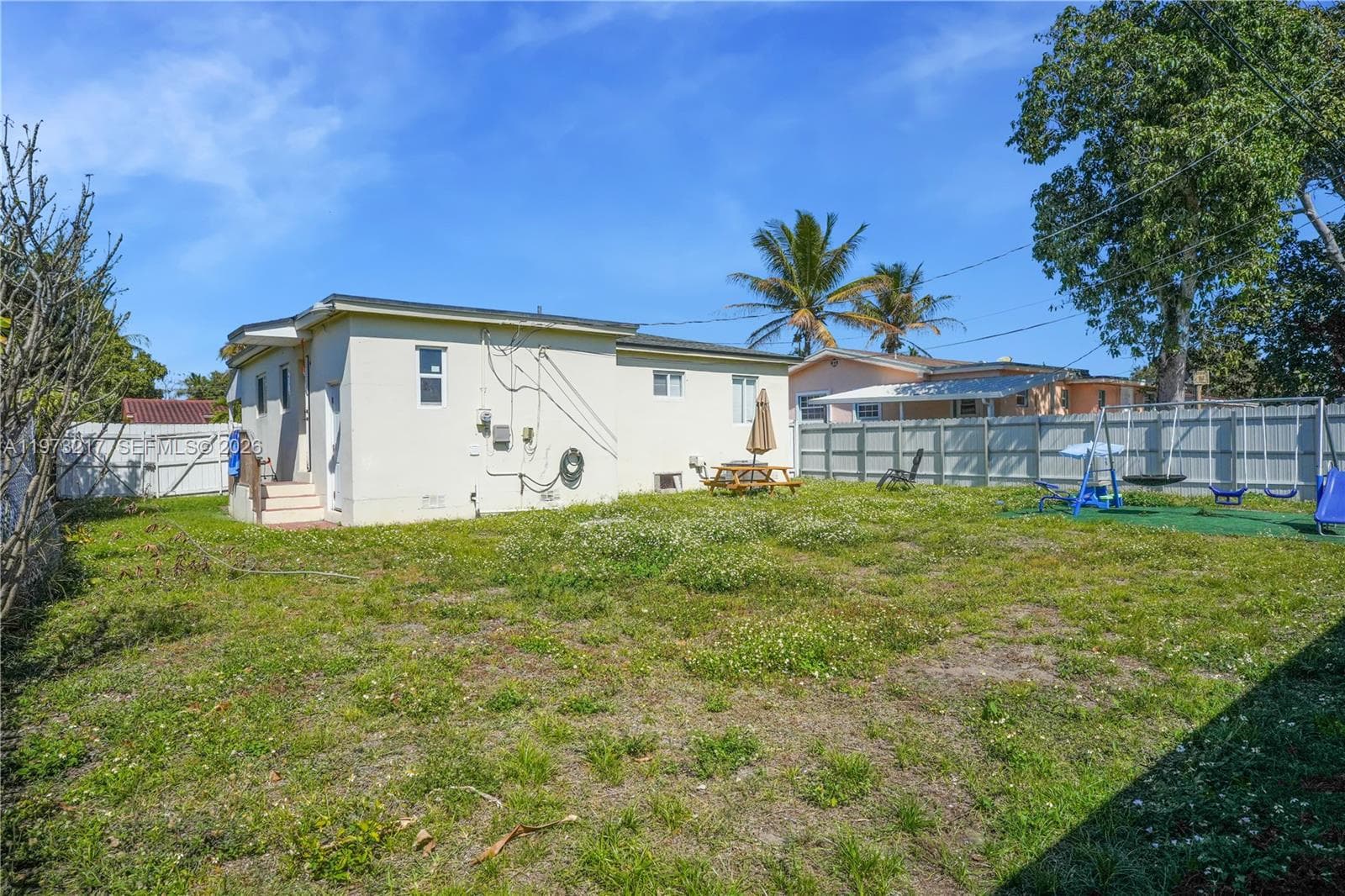 570 NE 169th St, North Miami Beach FL 33162 — 21