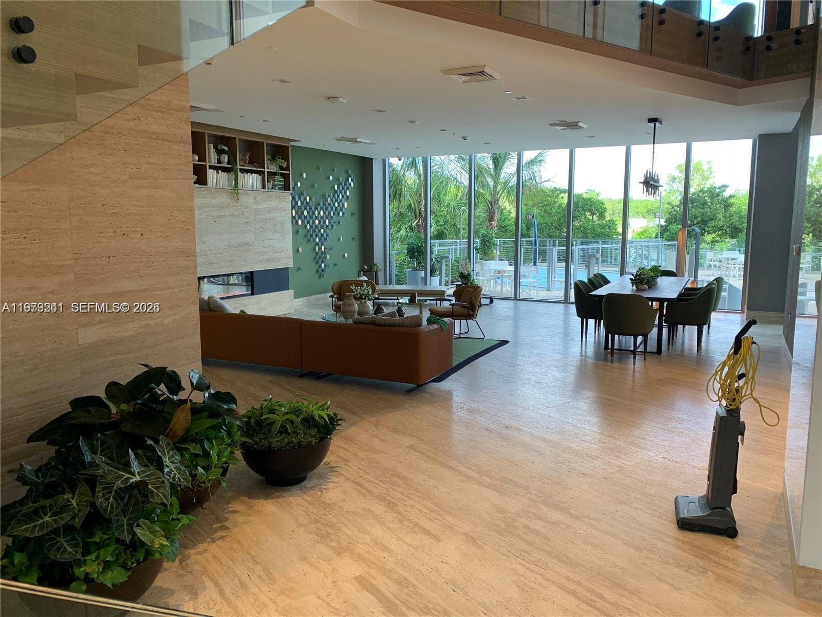 16385 Biscayne Blvd # 421, North Miami Beach FL 33160 — 22