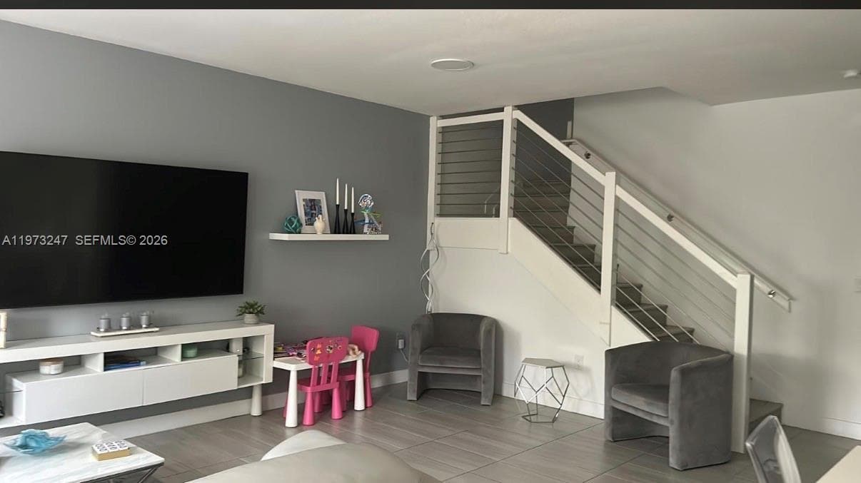 10521 NW 81st Ter, Doral FL 33178 — 18
