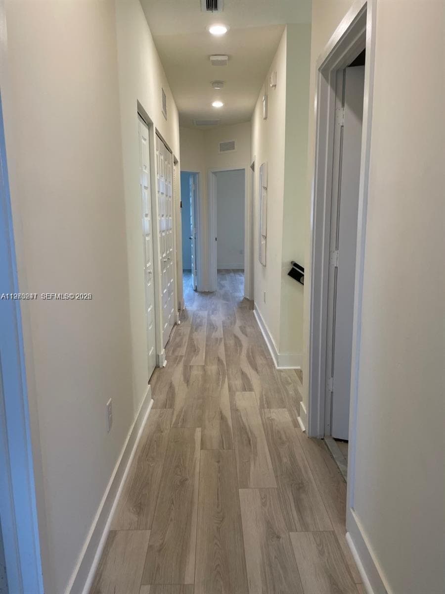 10521 NW 81st Ter, Doral FL 33178 — 19