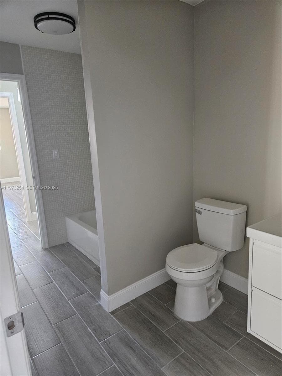 3906 NW 207th St Rd # 3906, Miami Gardens FL 33055 — 24