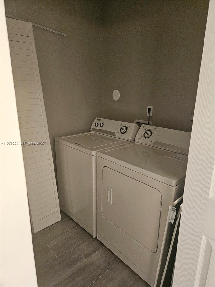 3906 NW 207th St Rd # 3906, Miami Gardens FL 33055 — 25