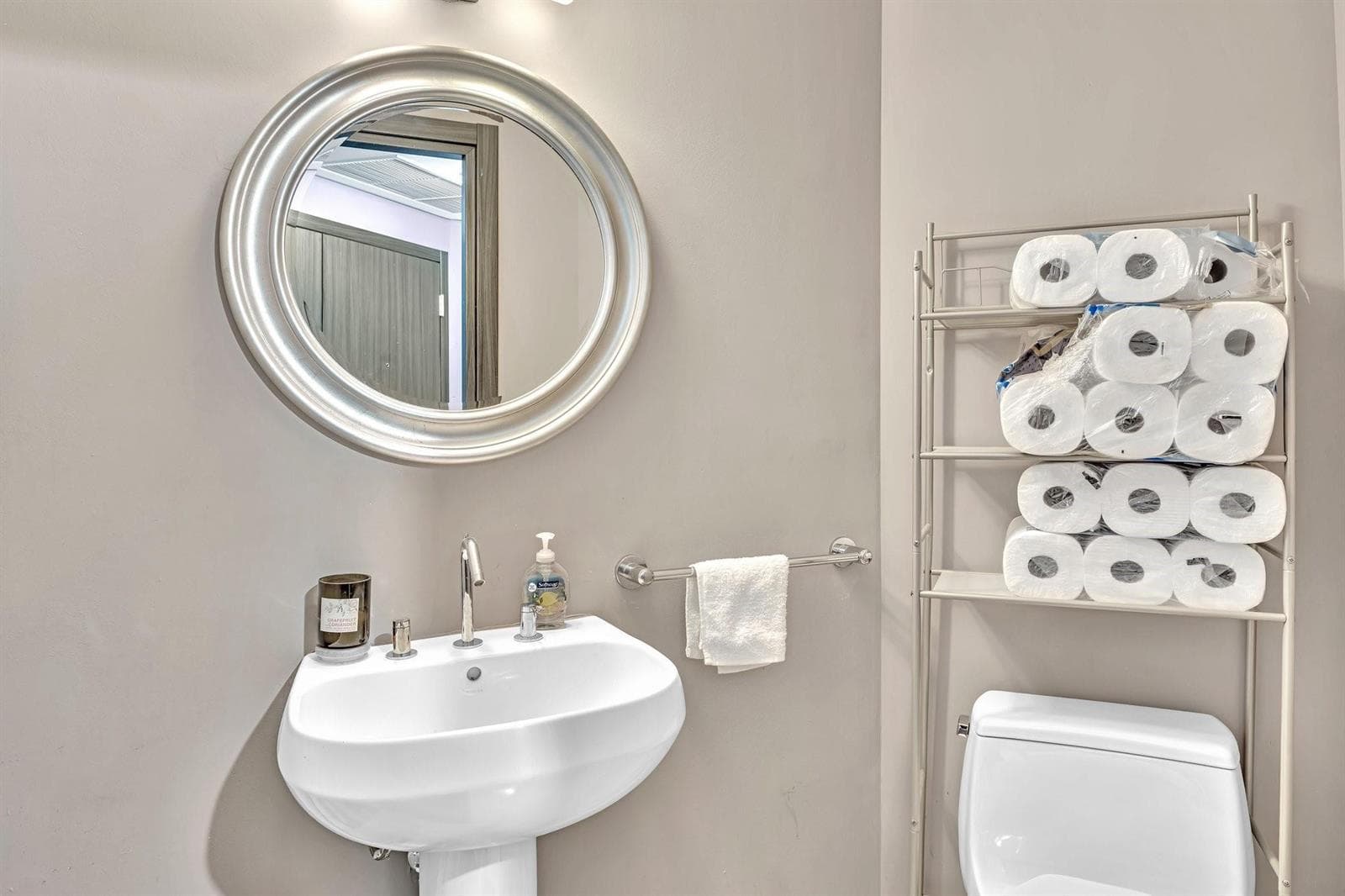 3131 NE 188th Street # 1201, Aventura FL 33180 — 46
