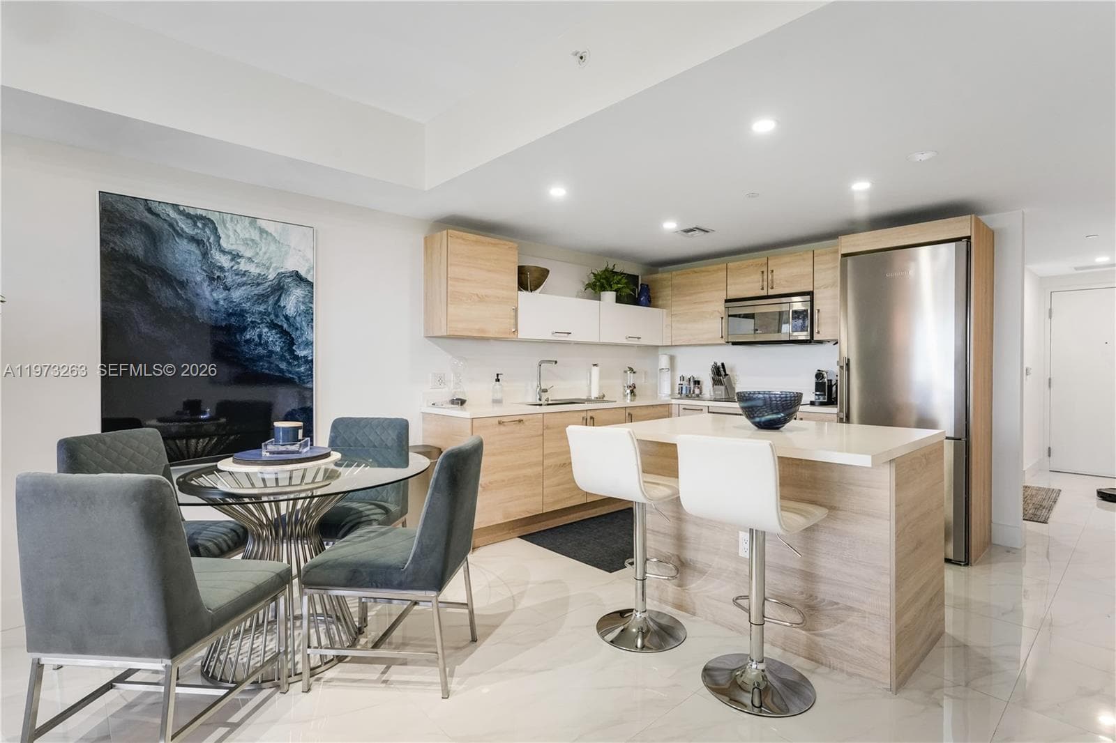 16385 Biscayne Blvd # 1502, North Miami Beach FL 33160 — 12