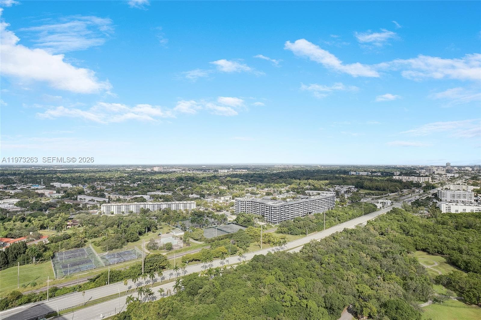 16385 Biscayne Blvd # 1502, North Miami Beach FL 33160 — 21