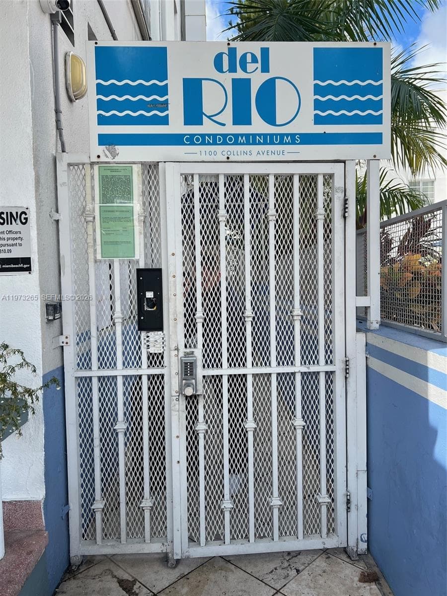 1100 Collins Ave # 303, Miami Beach FL 33139 — 22