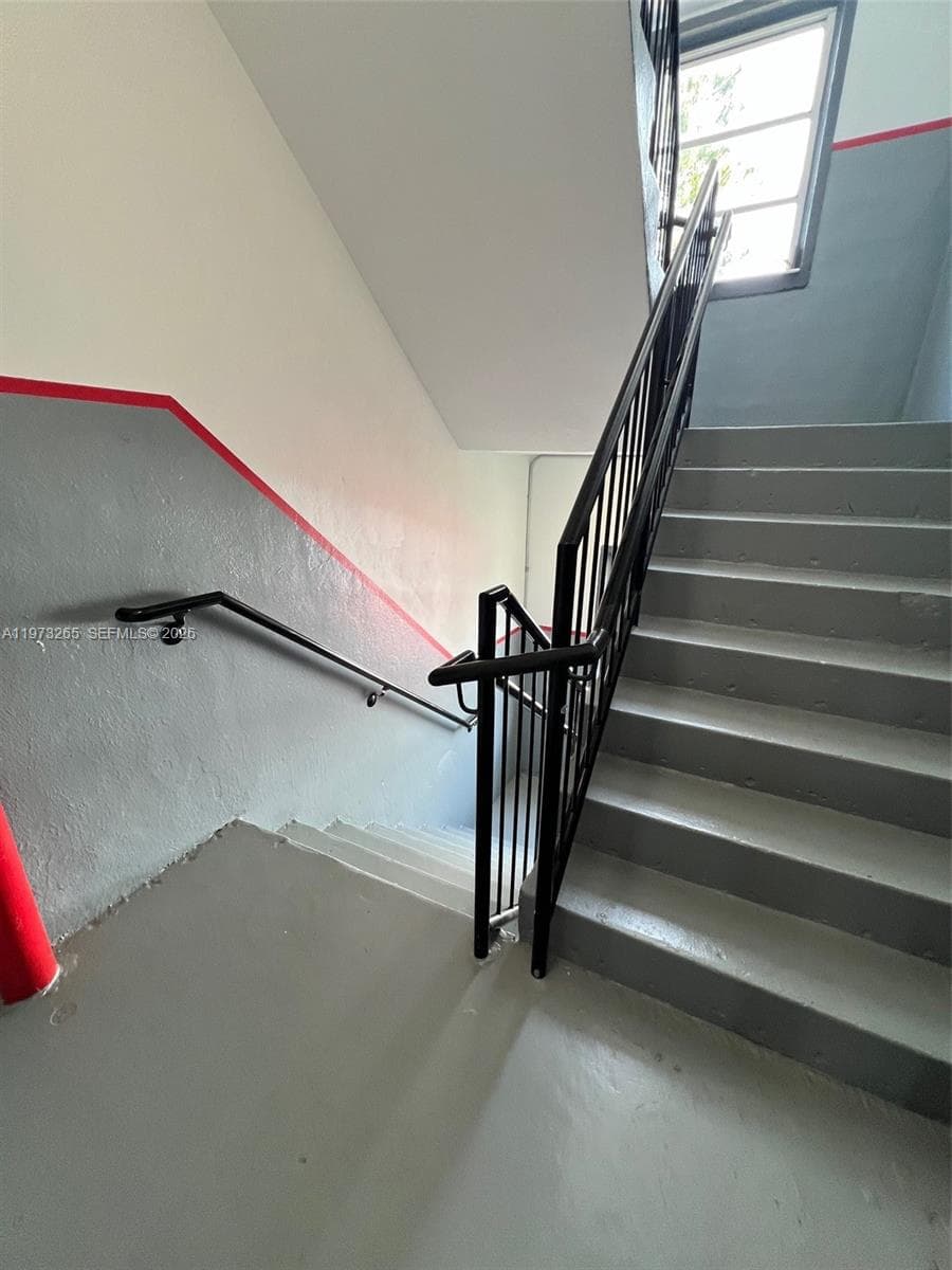1100 Collins Ave # 303, Miami Beach FL 33139 — 19