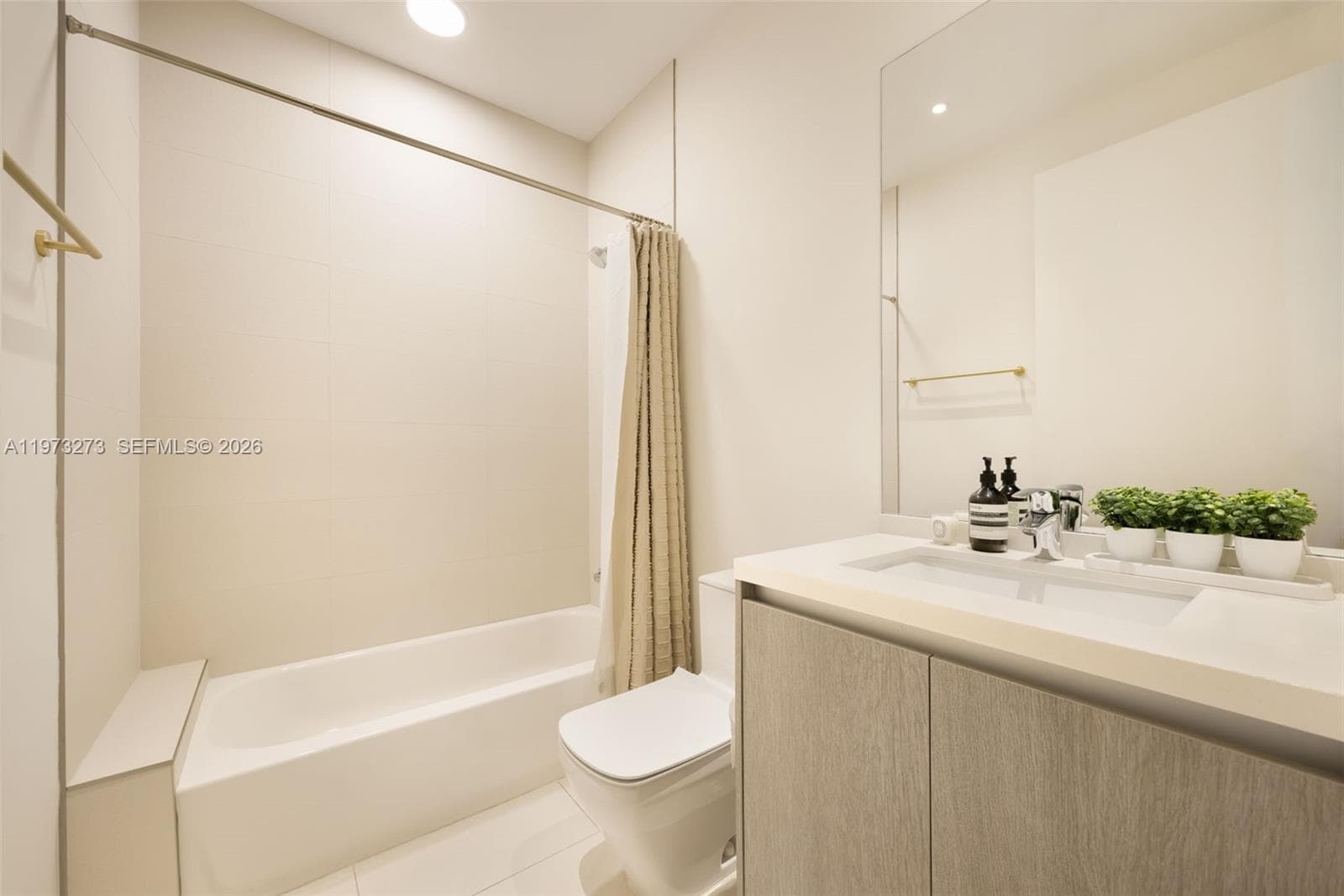 3156 SW 27th Ave # 305, Coconut Grove FL 33133 — 12