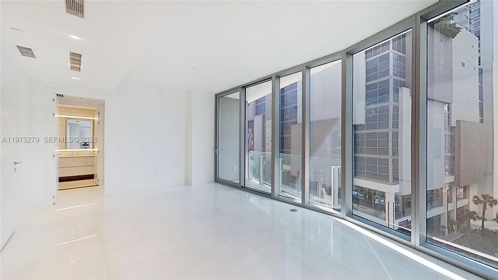 300 Biscayne Boulevard Way # 506E, Miami FL 33131 — 2