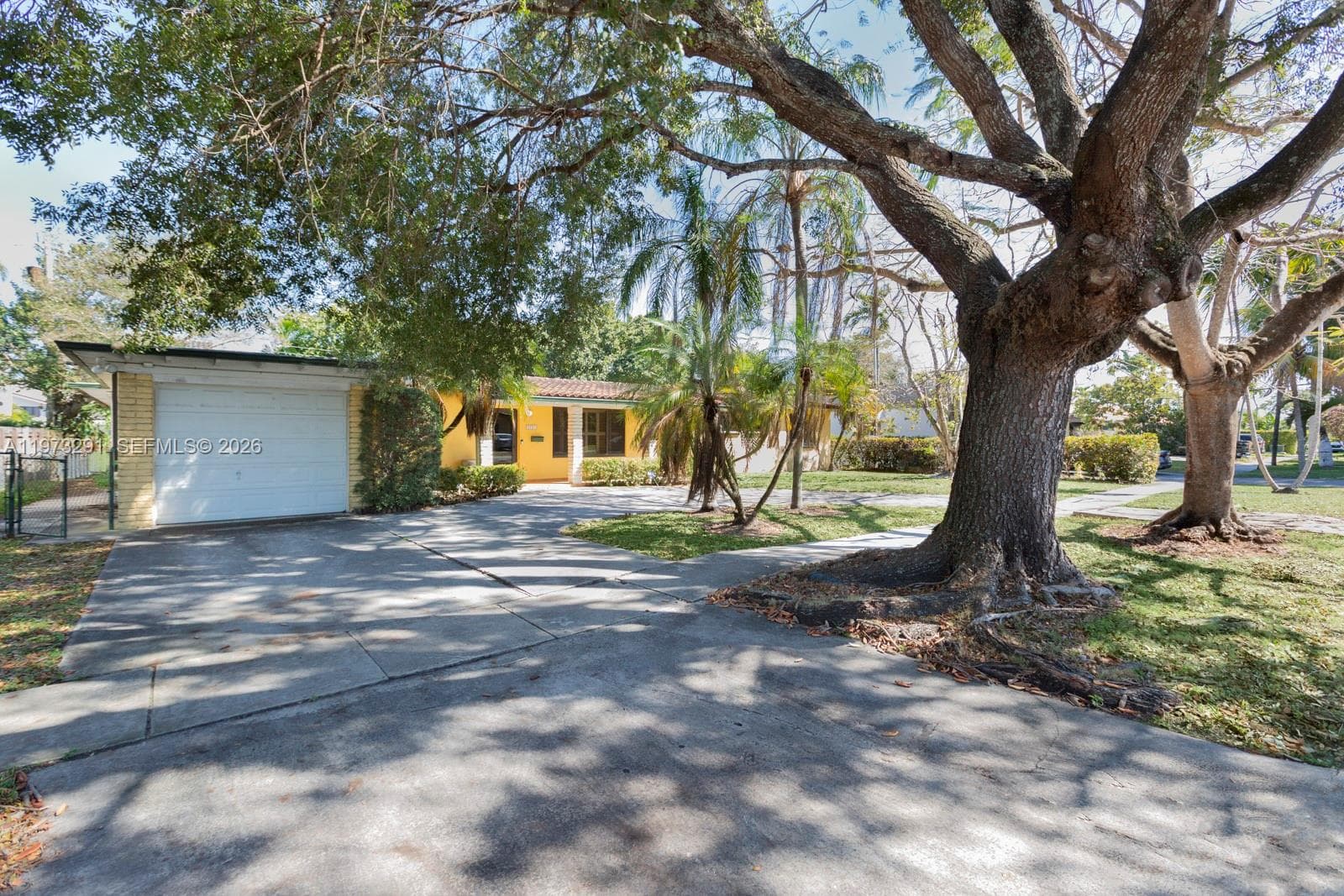 3721 SW 58th Ave, Miami FL 33155 — 1
