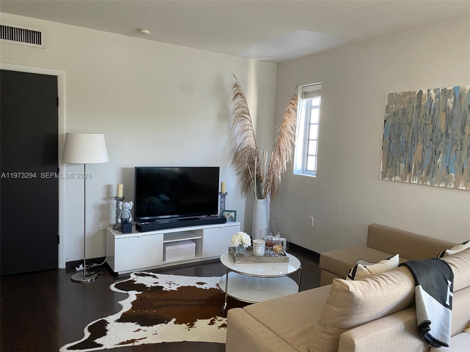 435 21st St # 307, Miami Beach FL 33139 — 1