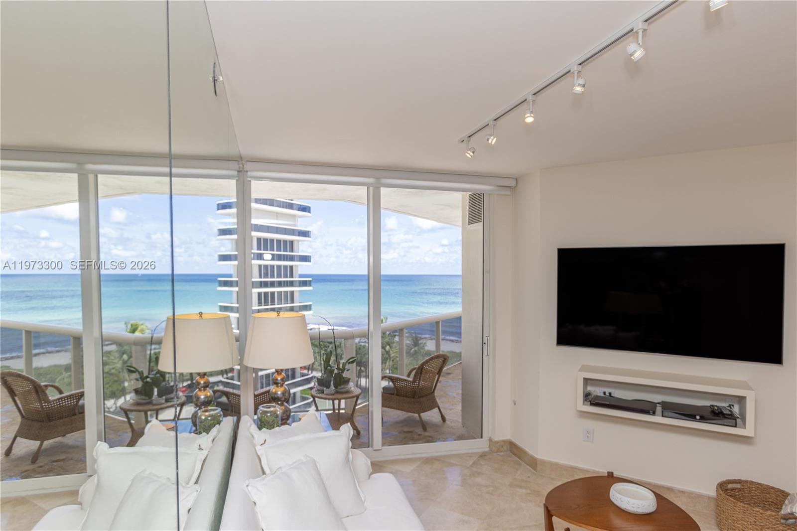9559 Collins Ave # D, Surfside FL 33154 — 18