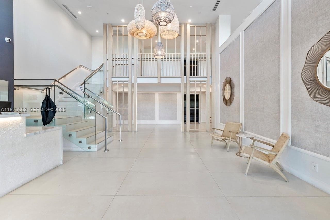 3411 Indian Creek Dr, Miami Beach FL 33140 — 34