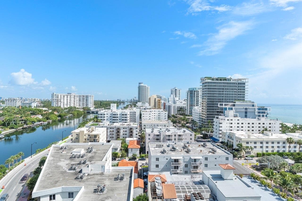 3411 Indian Creek Dr, Miami Beach FL 33140 — 10