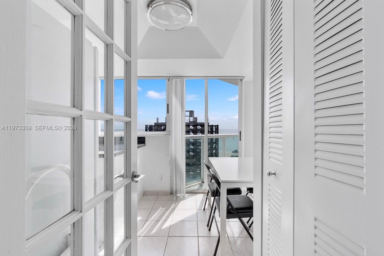 3411 Indian Creek Dr, Miami Beach FL 33140 — 14