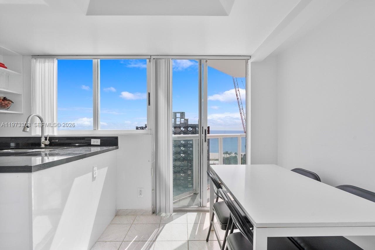 3411 Indian Creek Dr, Miami Beach FL 33140 — 18