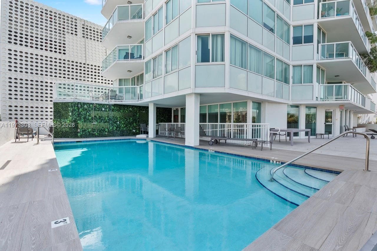 3411 Indian Creek Dr, Miami Beach FL 33140 — 39