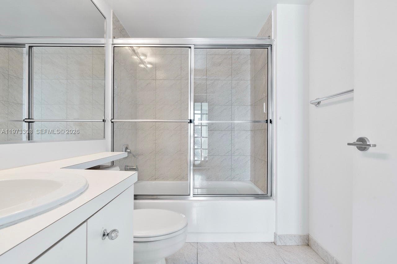 3411 Indian Creek Dr, Miami Beach FL 33140 — 21