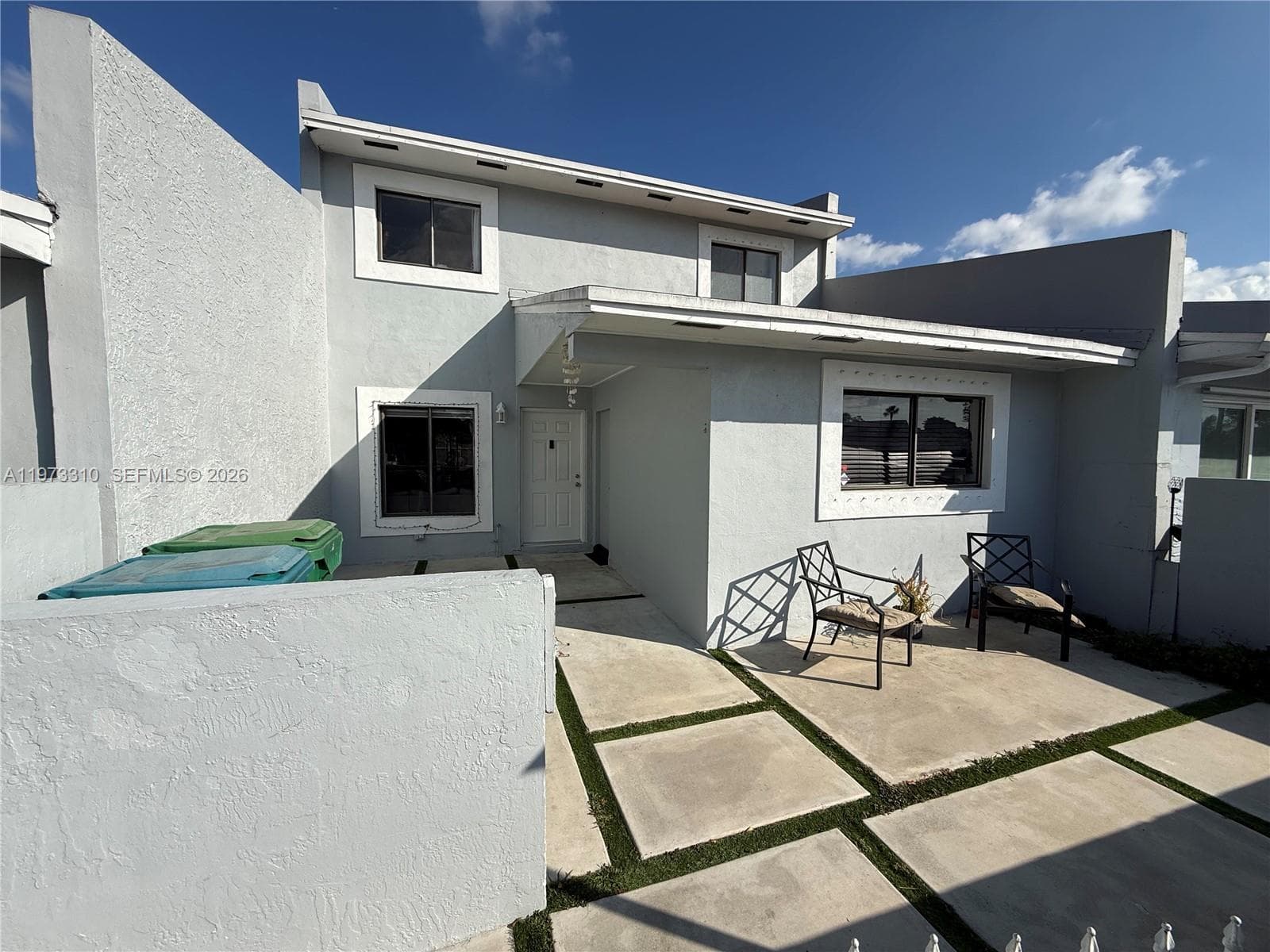 5685 NW 194th Ln, Miami Gardens FL 33055 — 1