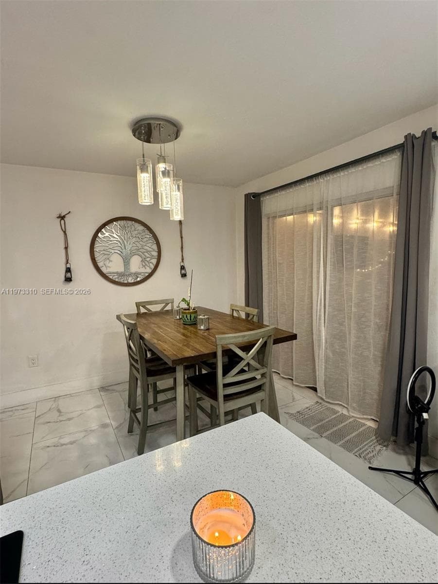 5685 NW 194th Ln, Miami Gardens FL 33055 — 11
