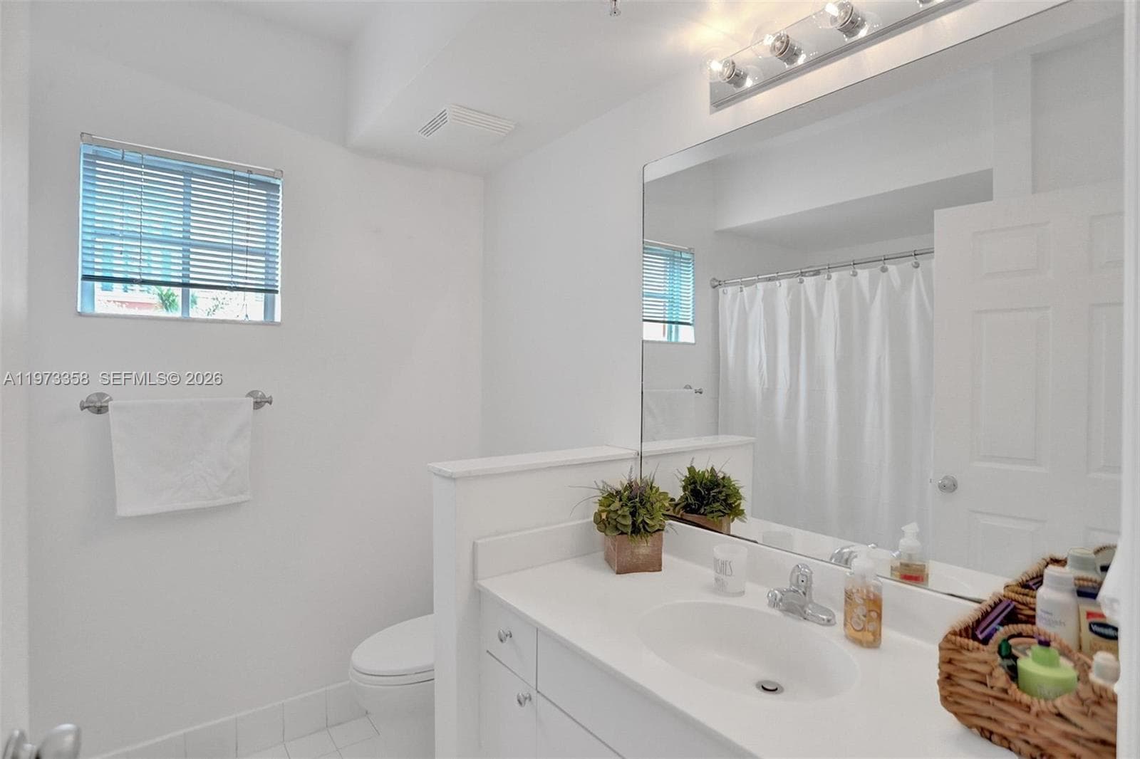 17100 N Bay Rd # 1501, Sunny Isles Beach FL 33160 — 9
