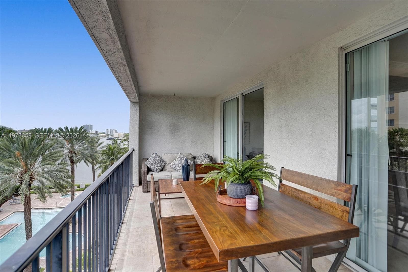 17100 N Bay Rd # 1501, Sunny Isles Beach FL 33160 — 21
