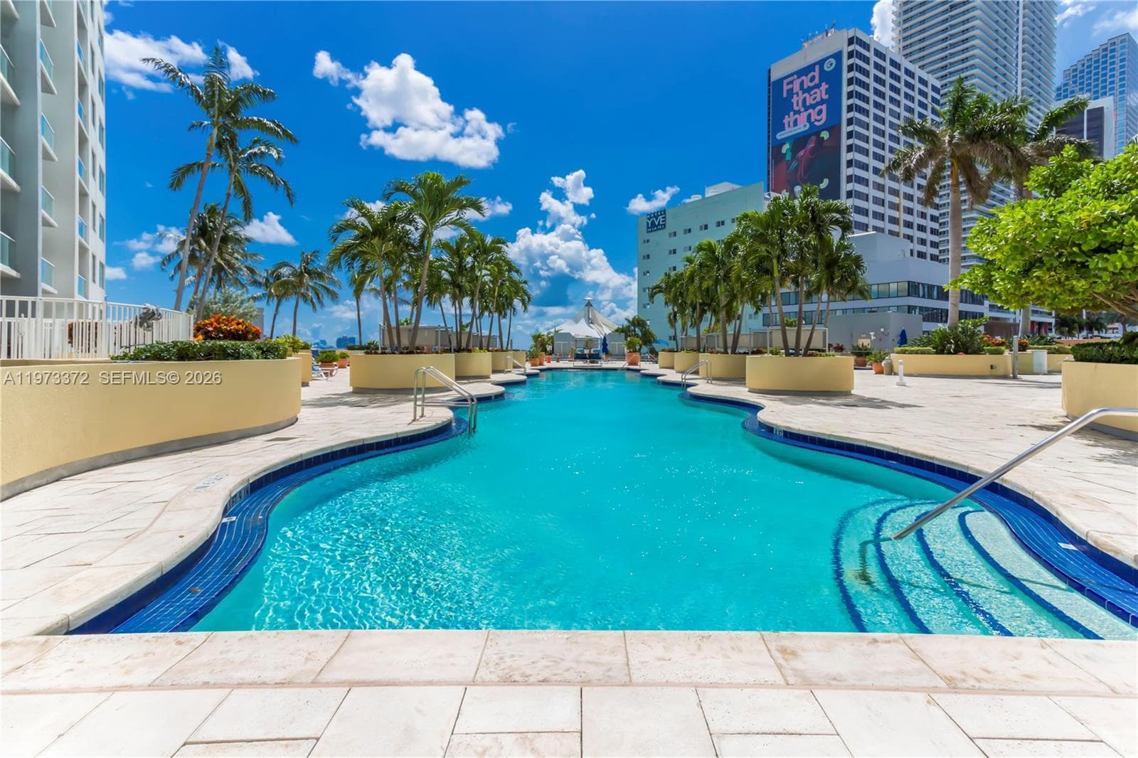 253 NE 2nd St # 3108, Miami FL 33132 — 42