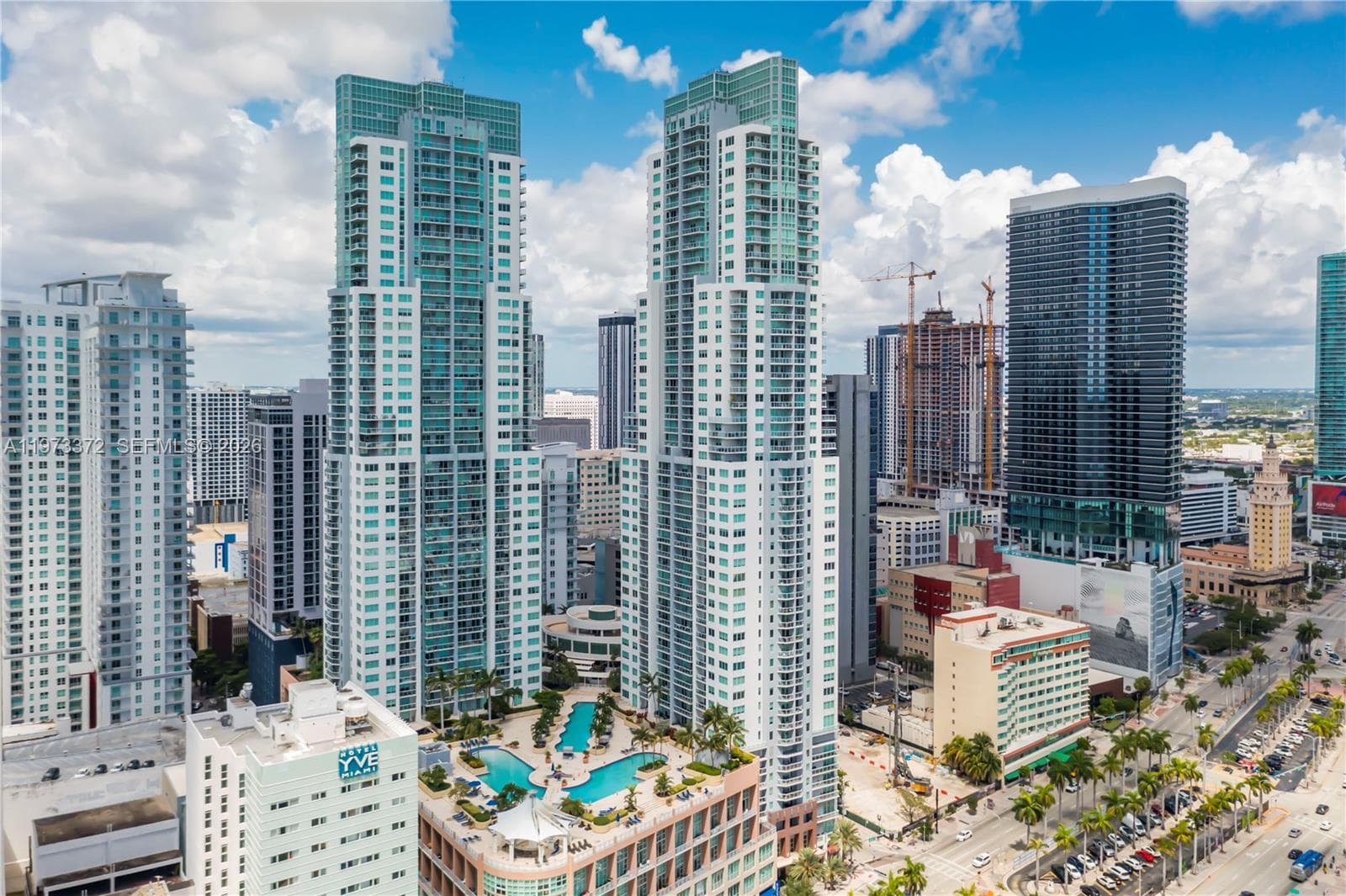 253 NE 2nd St # 3108, Miami FL 33132 — 66