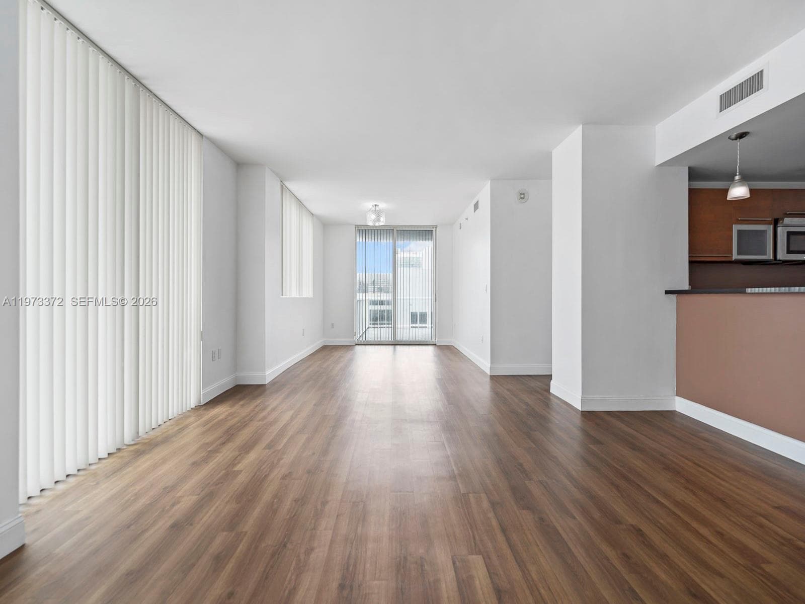 253 NE 2nd St # 3108, Miami FL 33132 — 9