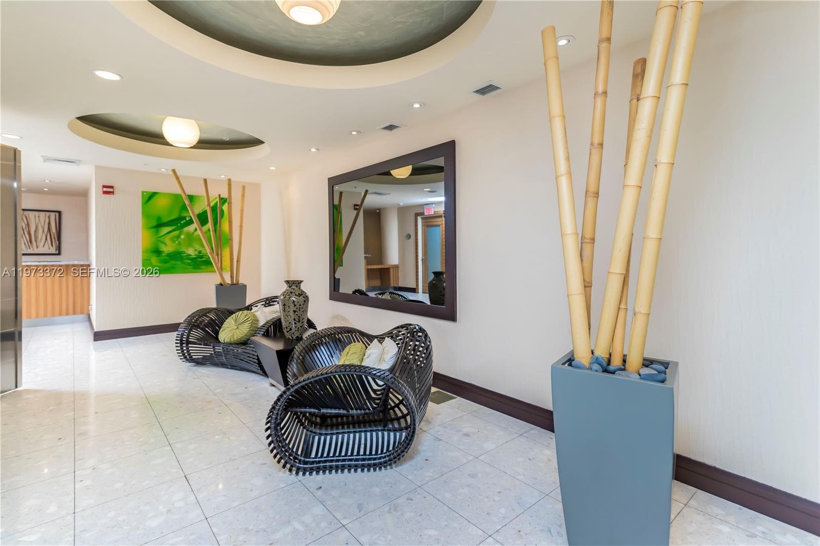 253 NE 2nd St # 3108, Miami FL 33132 — 55