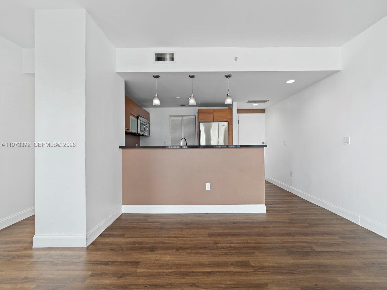 253 NE 2nd St # 3108, Miami FL 33132 — 11