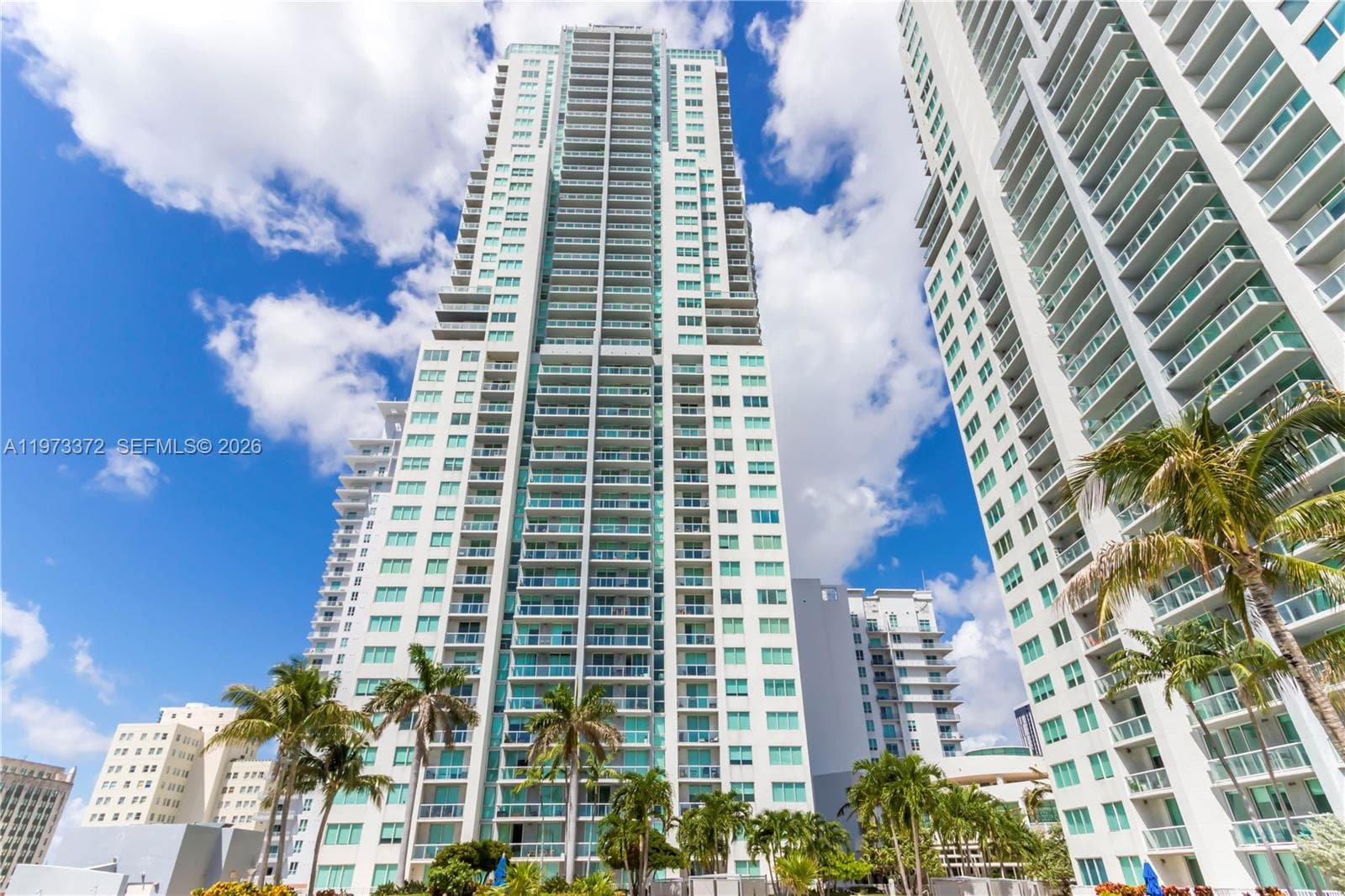 253 NE 2nd St # 3108, Miami FL 33132 — 70