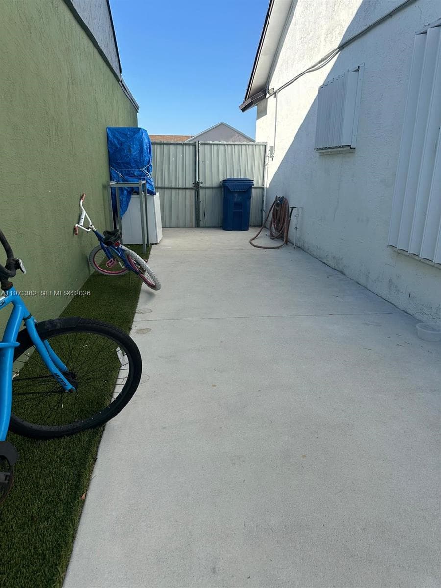 3242 NW 203rd St, Miami Gardens FL 33056 — 8