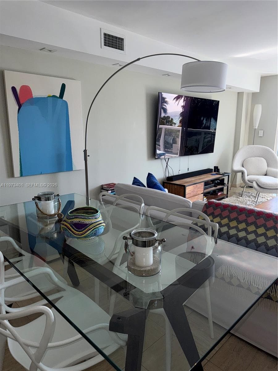 2457 Collins Ave # 405, Miami Beach FL 33140 — 7