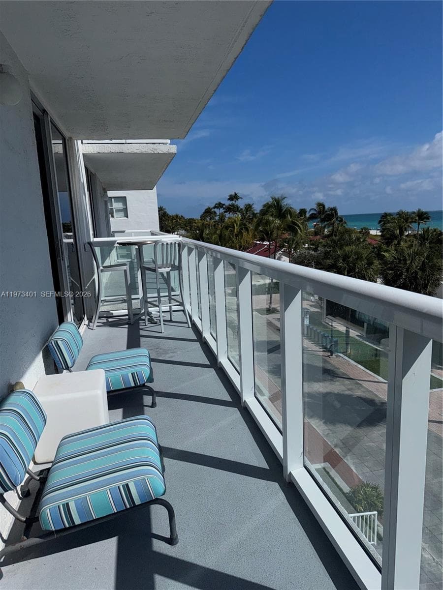 2457 Collins Ave # 405, Miami Beach FL 33140 — 15