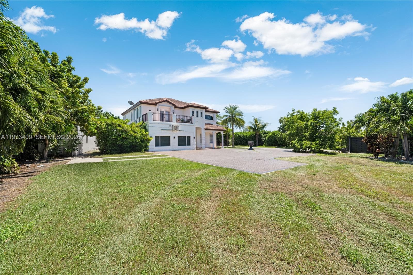 13050 SW 26th St, Miami FL 33175 — 39