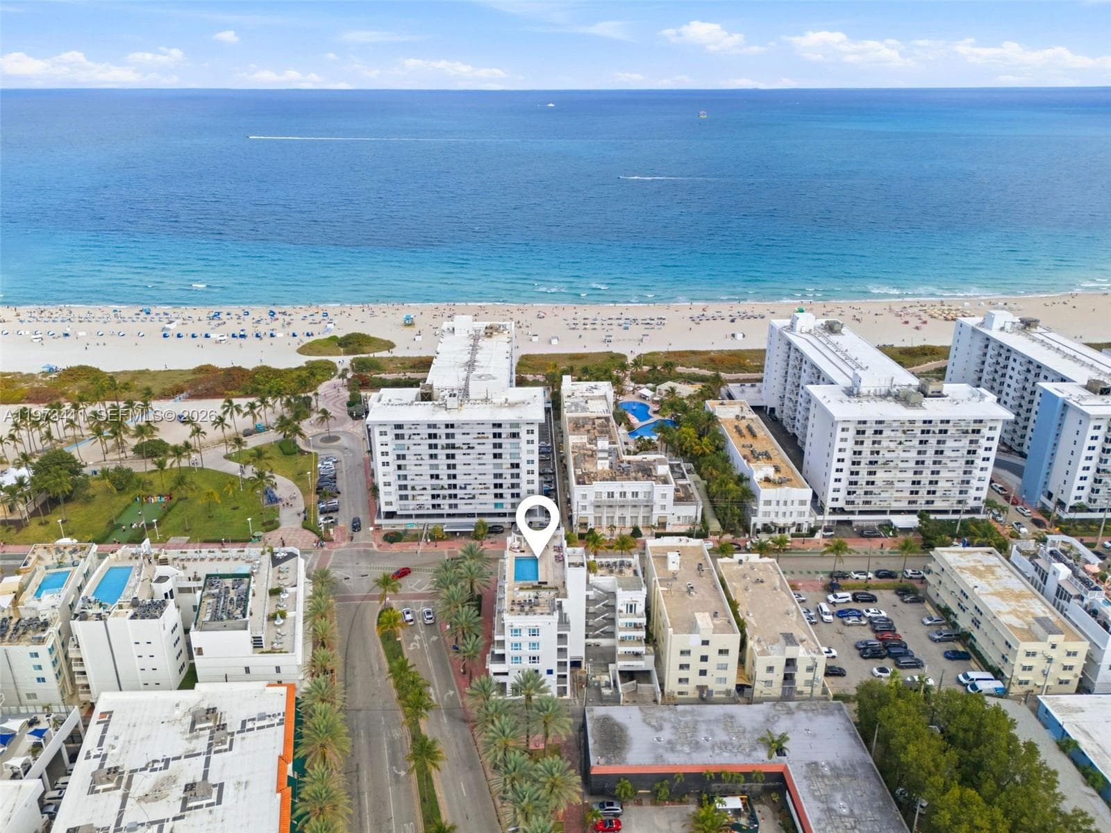 448 Ocean Dr # 303, Miami Beach FL 33139 — 32