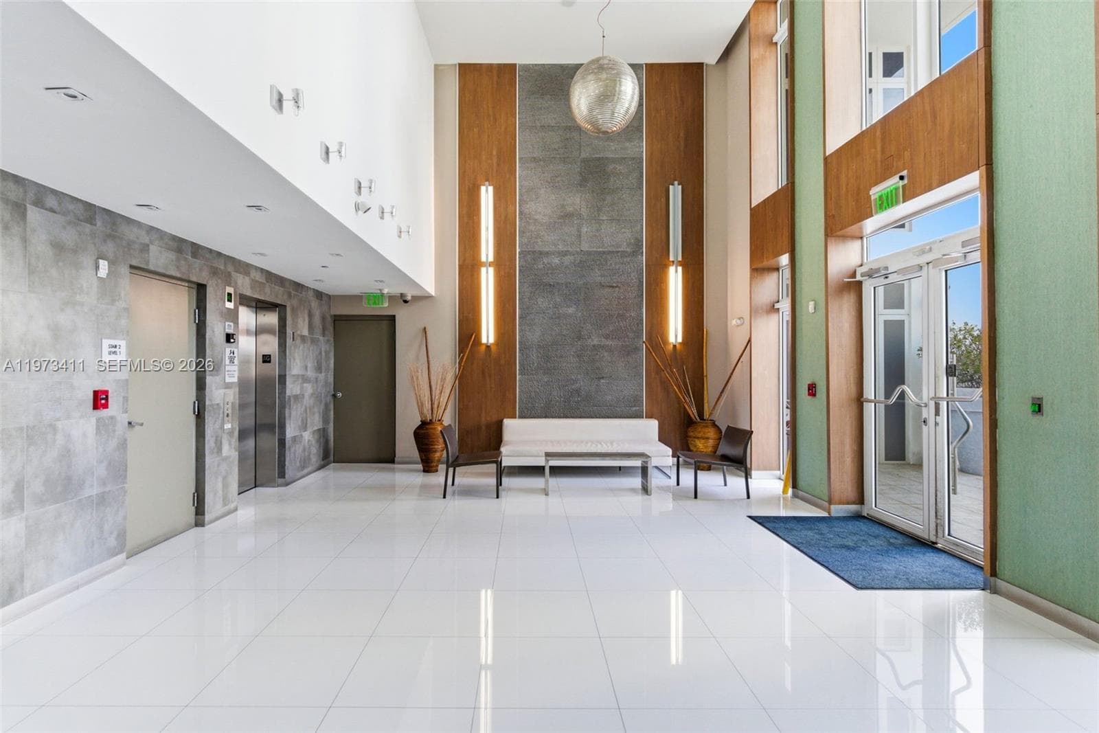 448 Ocean Dr # 303, Miami Beach FL 33139 — 5
