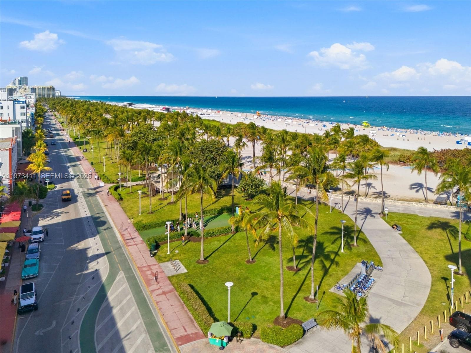 448 Ocean Dr # 303, Miami Beach FL 33139 — 34
